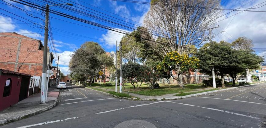 VENDO CASA EN SAN JOAQUIN NORTE