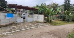 SE VENDE O  SE PERMUTA FINCA